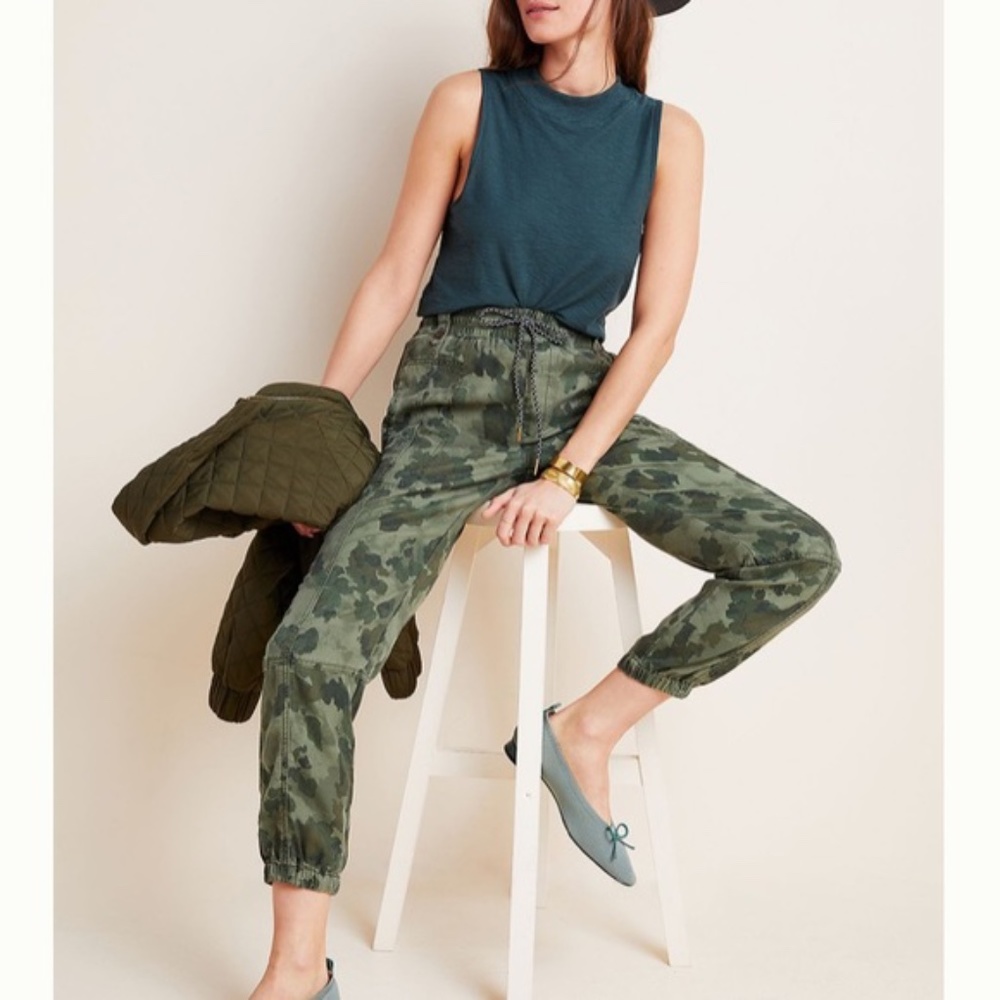 Anthropologie Camo Leda Utility Joggers Small EUC